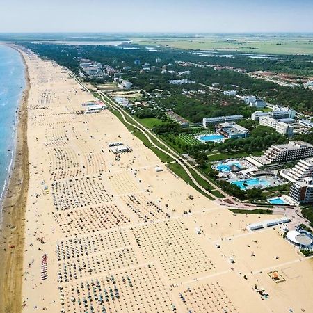 Appartamenti Sirio Via Pesci 6,8,14 Bibione Eksteriør billede